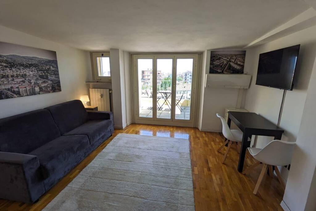 Amazing Apartment With View Near Metro Torino Eksteriør billede