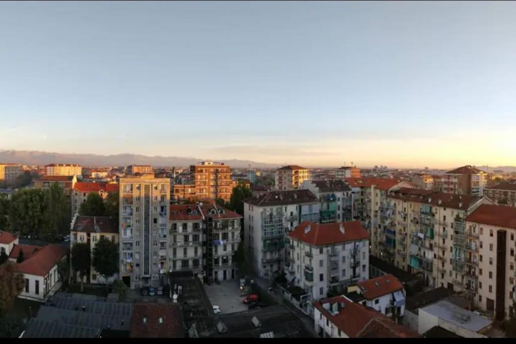 Amazing Apartment With View Near Metro Torino Eksteriør billede