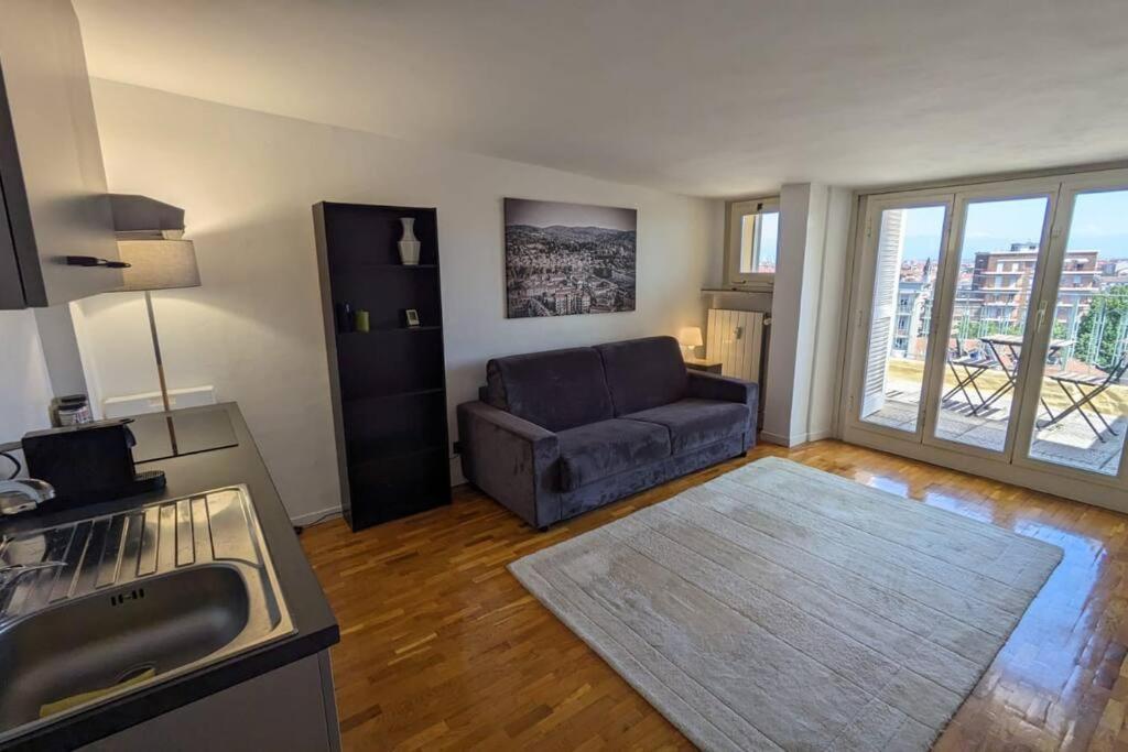 Amazing Apartment With View Near Metro Torino Eksteriør billede