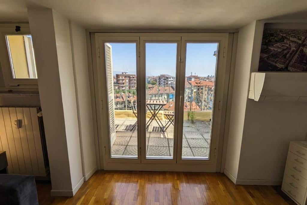 Amazing Apartment With View Near Metro Torino Eksteriør billede